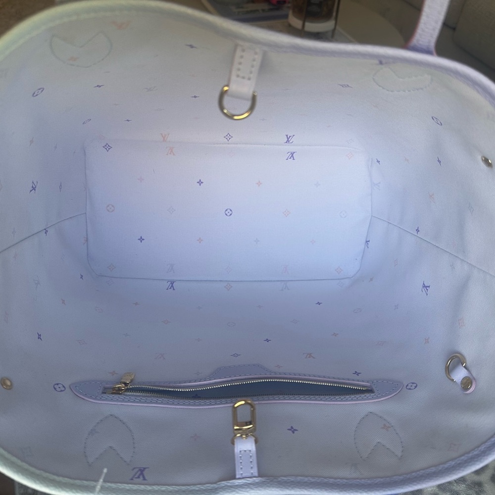 Louis Vuitton Sunrise Pastel Neverfull - Picture 7 of 12